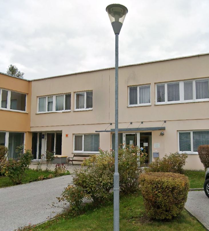 AUSSENANSICHTEN