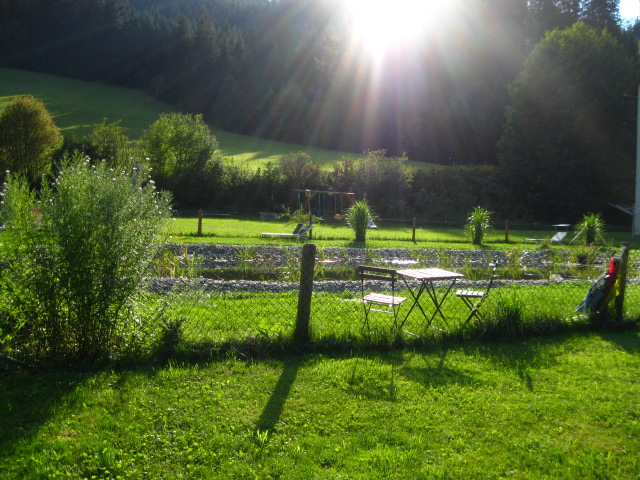 AUSSENANSICHTEN