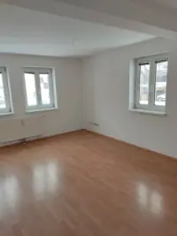 AUSSENANSICHTEN