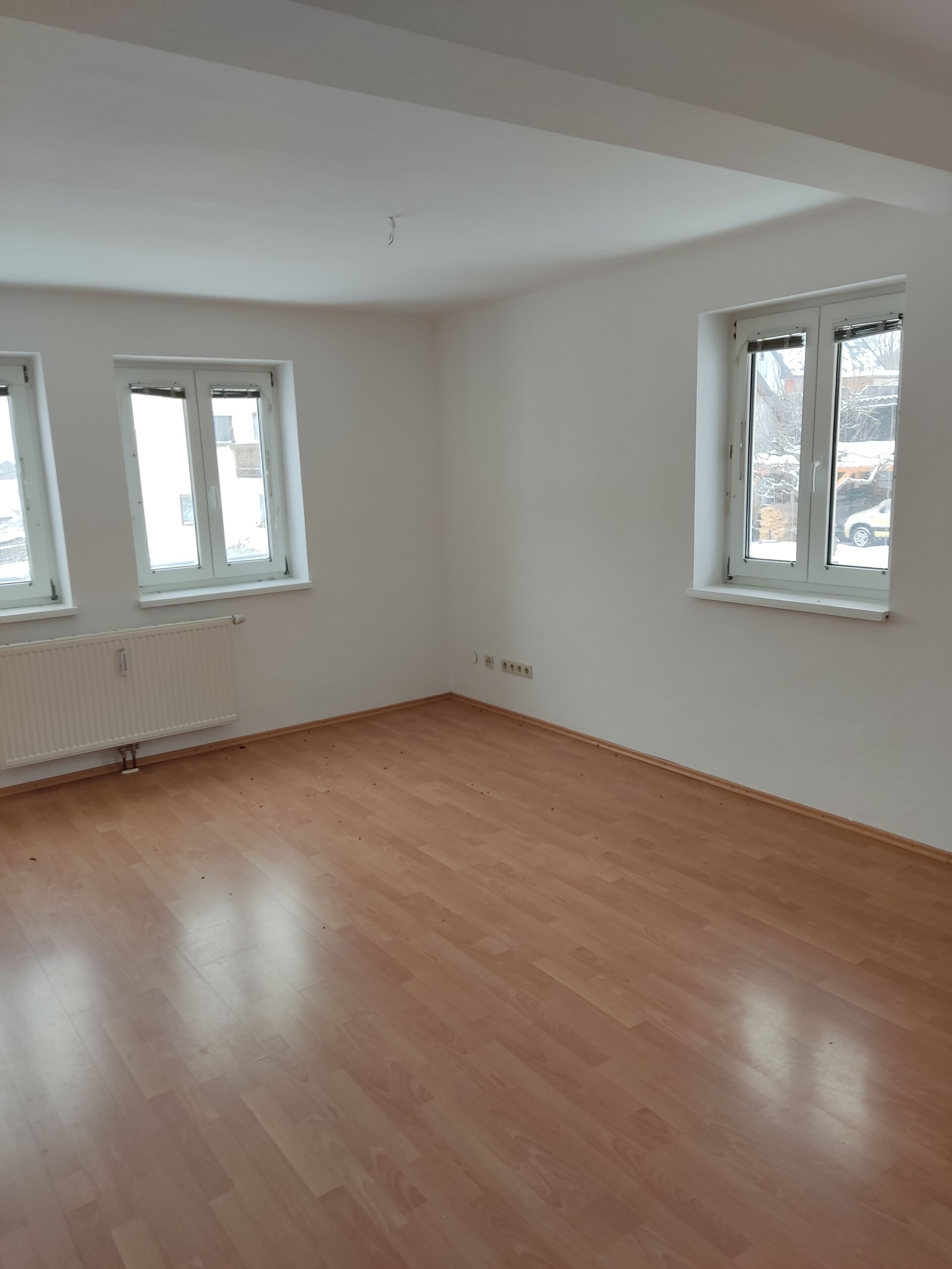 AUSSENANSICHTEN