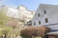 AUSSENANSICHTEN