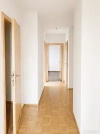 INNENANSICHTEN