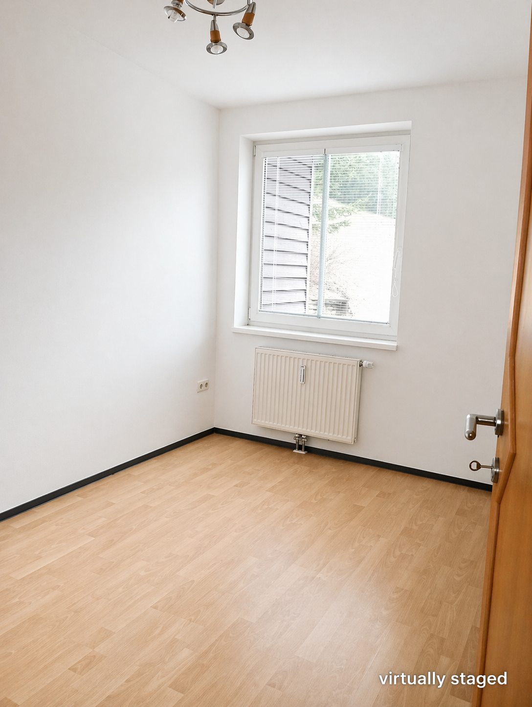 INNENANSICHTEN