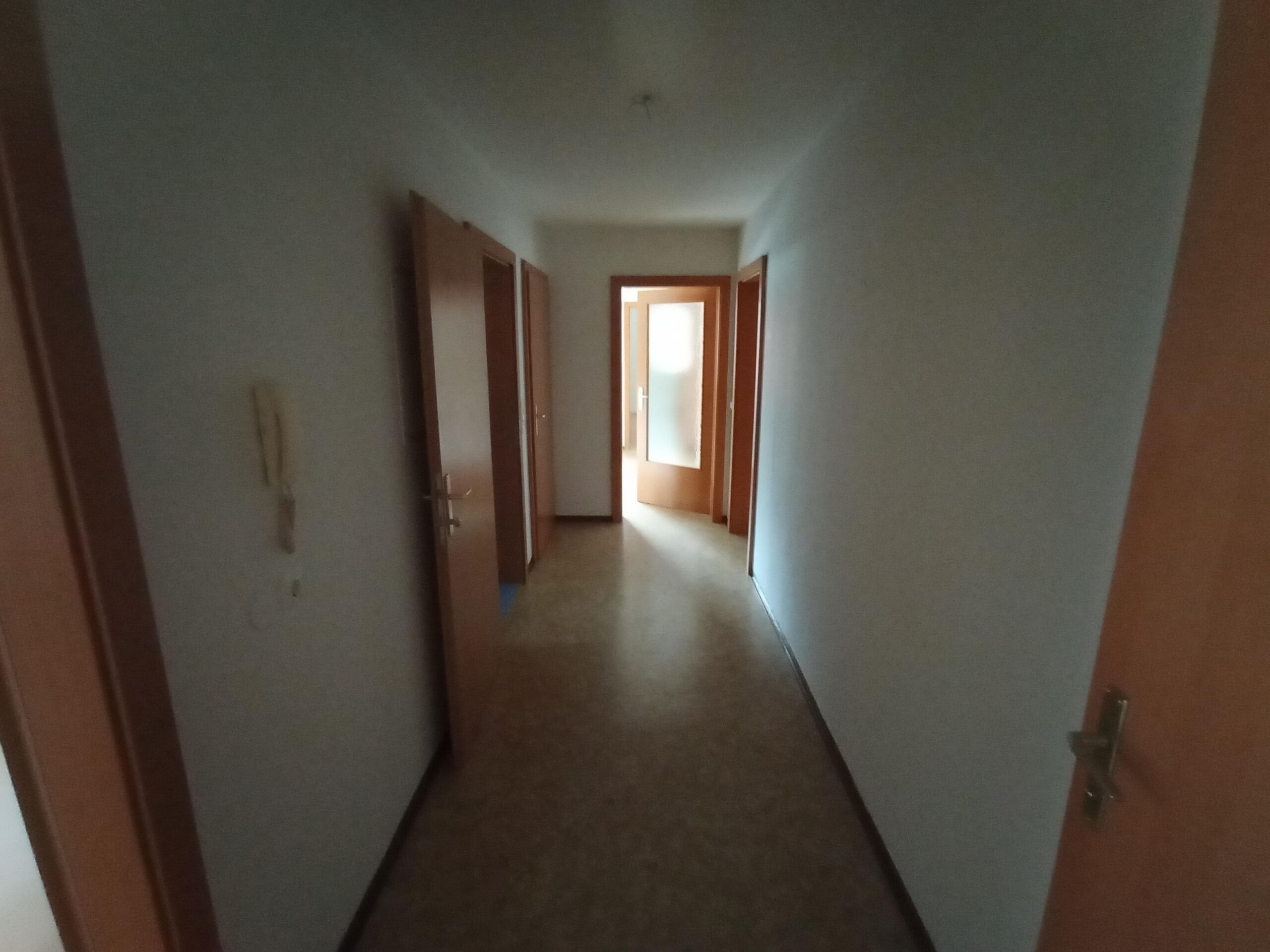 INNENANSICHTEN