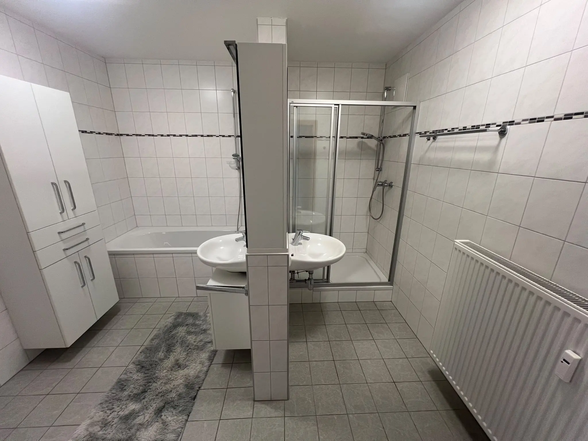 INNENANSICHTEN