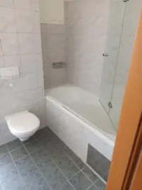 INNENANSICHTEN