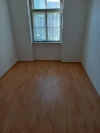 INNENANSICHTEN