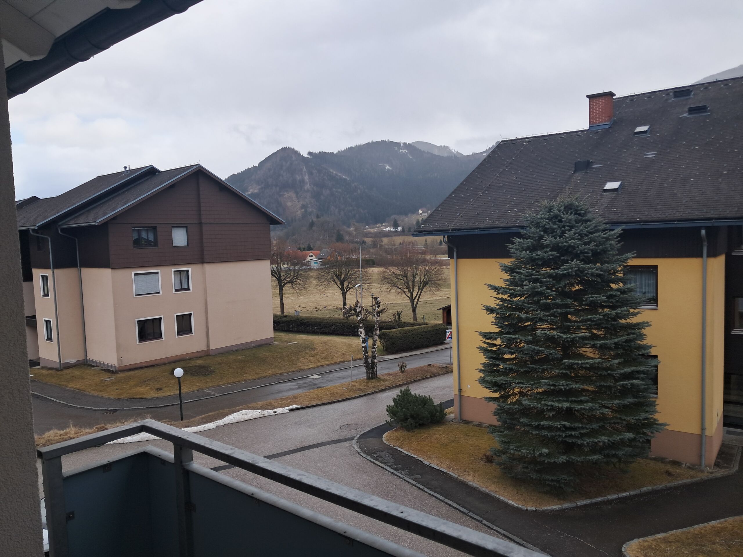 INNENANSICHTEN