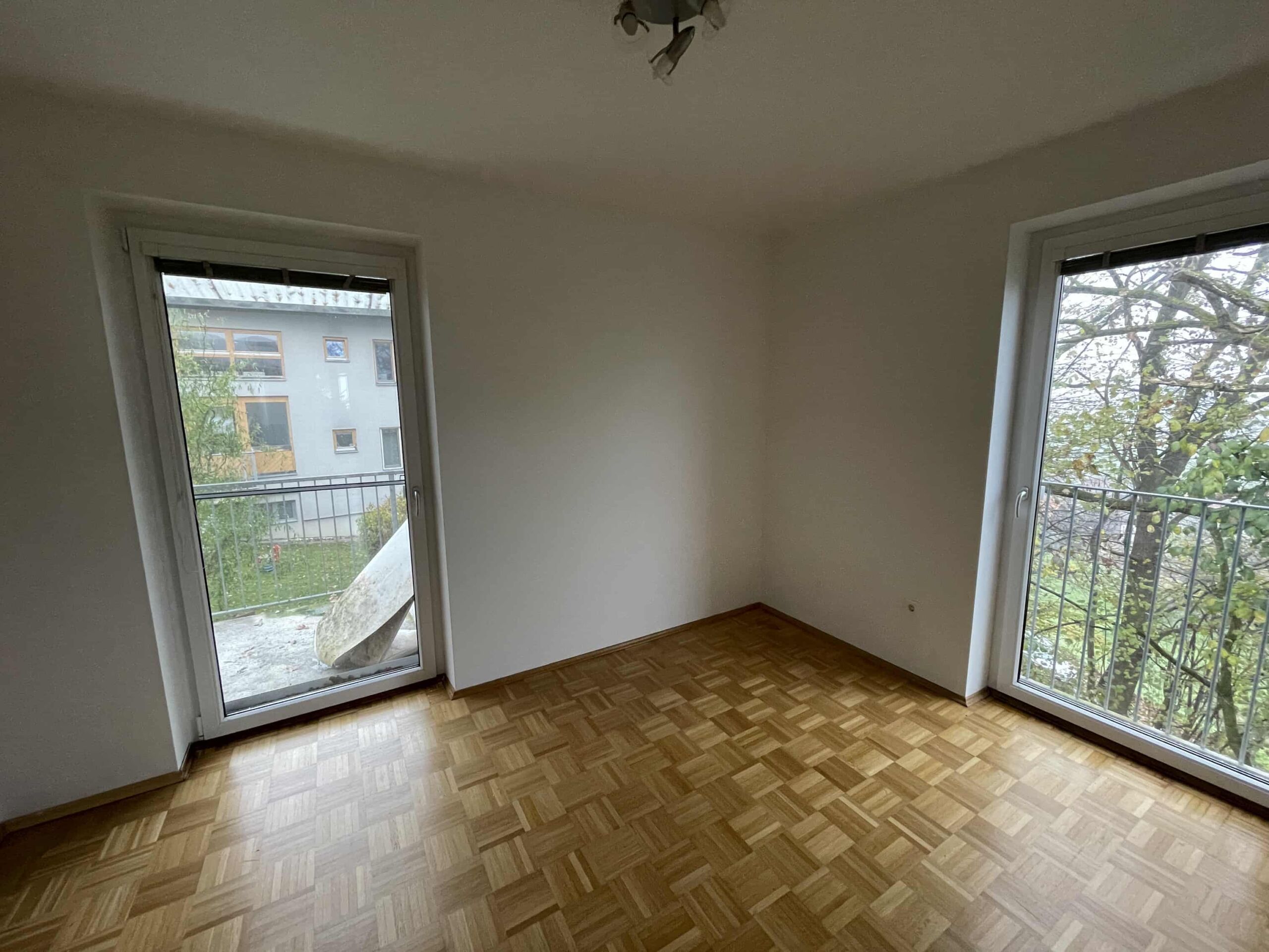 INNENANSICHTEN