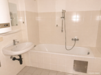 INNENANSICHTEN - 3 Monate HALBE MIETE – charmante kleine 2-Zimmer Wohnung mit Balkon und Carport in Gasen