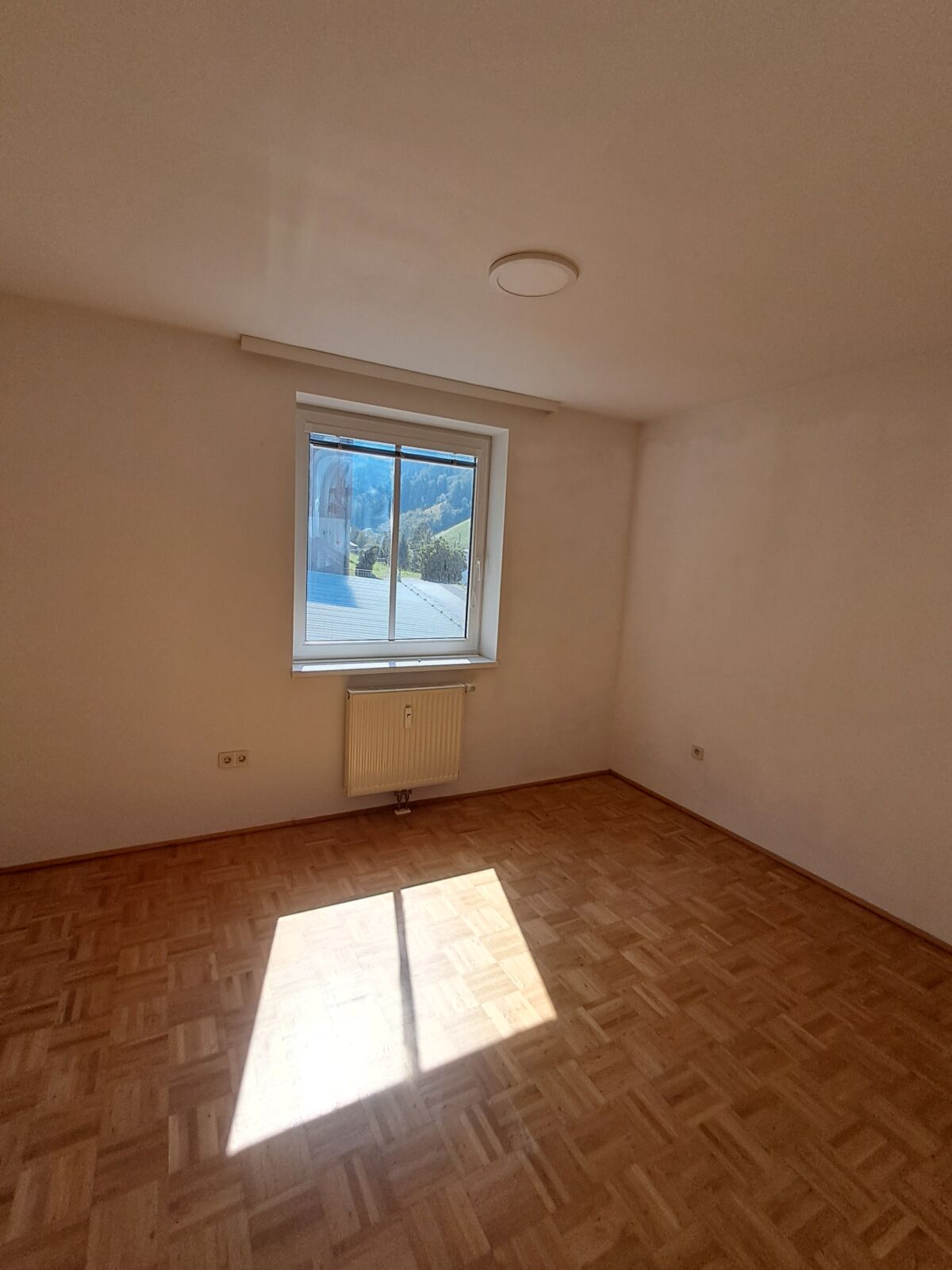 INNENANSICHTEN