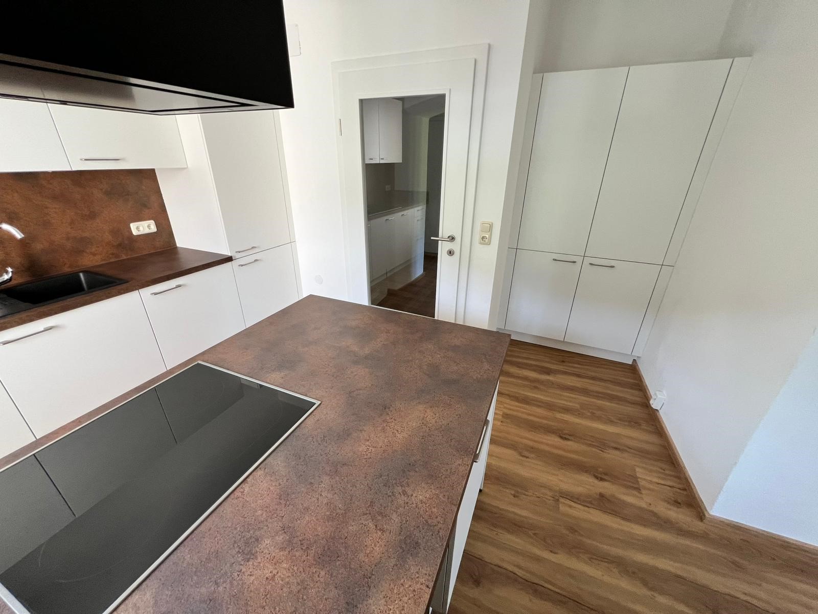 INNENANSICHTEN
